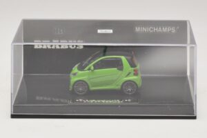 Mercedes Brabus Ultimate 120 Verde Minichamps 1:43 437032700 Metal - imagem 4 de 5