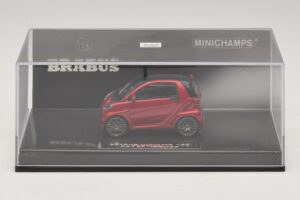 Mercedes Brabus Ultimate 120 Vermelho Minichamps 1:43 437032701 Metal - imagem 4 de 5