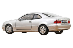 Mercedes CLK C208 Brilliant Silver Norev 1:18 183335 Metal - imagem 3 de 3