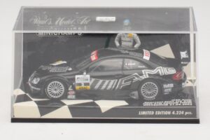 Mercedes CLK DTM #2 J. Alesi First DTM Podium Finish Hockenheim 2002 Minichamps 1:43 400023292 Metal - imagem 4 de 4