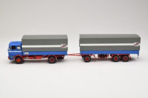 Mercedes LP1620 Pritschenzug Fern Schnell Gut Minichamps 1:43 499034820 Metal - imagem 3 de 6