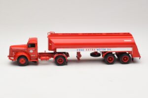 Mercedes LS315 Tanksattelzug Esso Minichamps 1:43 499034770 Metal - imagem 3 de 6