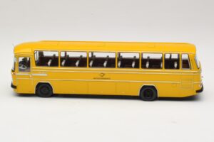 Mercedes O 302 Deutsche Bundespost Minichamps 1:43 439035191 Metal - imagem 3 de 6