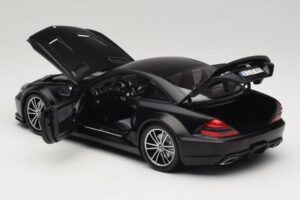 Mercedes SL65 AMG R230 Black Series Matt Black Minichamps 1:18 100038121 Metal - imagem 5 de 8