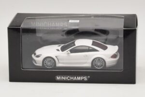 Mercedes SL65 AMG R230 Black Series Branco Mate Minichamps 1:43 400038222 Metal - imagem 4 de 4