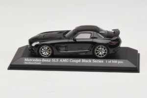 Mercedes SLS AMG C197 Black Series Preto Metálico Minichamps 1:43 437033020 Metal