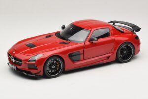 Mercedes SLS AMG C197 Black Series Vermelho Minichamps 1:18 110033022 Metal