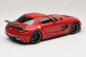 Mercedes SLS AMG C197 Black Series Vermelho Minichamps 1:18 110033022 Metal - imagem 2 de 8