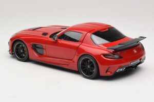Mercedes SLS AMG C197 Black Series Vermelho Minichamps 1:18 110033022 Metal - imagem 7 de 8
