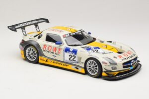 Mercedes SLS AMG GT3 #22 Graf / Jager Rowe Racing 24 Hours of Nurburgring 2013 Minichamps 1:18 151133122 Metal - imagem 4 de 6