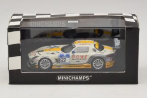 Mercedes SLS AMG GT3 #22 Rowe Racing Graf / Jager Nurburgring 24 Hours 2013 Minichamps 1:43 410133222 Metal - imagem 4 de 4