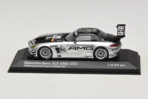 Mercedes SLS AMG GT3 #96 M. Hakkinen / R. Arnold 6 Hours of Zhuhai 2011 Minichamps 1:43 410113296 Metal