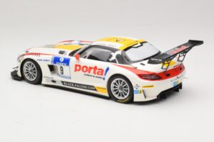Mercedes SLS AMG GT3 #9 B. Schneider / J. Bleekemolen Black Falcon 24 Hours of Nurburgring Winner 2013 Minichamps 1:18 151133 - imagem 5 de 6