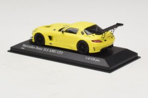 Mercedes SLS AMG GT3 Amarelo Minichamps 1:43 410113201 Metal - imagem 3 de 4
