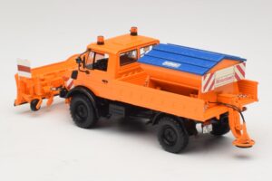 Mercedes Unimog 1300 L Limpa-Neves Laranja Minichamps 1:43 439033060 Metal - imagem 5 de 6