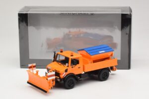 Mercedes Unimog 1300 L Limpa-Neves Laranja Minichamps 1:43 439033060 Metal - imagem 6 de 6