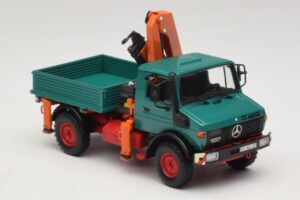 Mercedes Unimog 1300 L Basculante com Grua de Carga Minichamps 1:43 439033000 Metal - imagem 4 de 6
