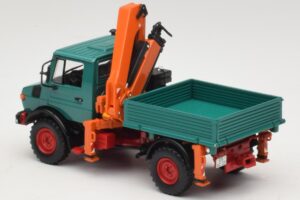 Mercedes Unimog 1300 L Basculante com Grua de Carga Minichamps 1:43 439033000 Metal - imagem 5 de 6