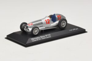 Mercedes W125 R. Caracciola German GP 1937 Minichamps 1:43 400370012 Metal - imagem 2 de 3