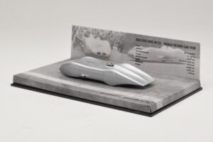 Mercedes W125 R. Caracciola World Record Car 1938 Minichamps 1:43 400383800 Metal - imagem 3 de 5
