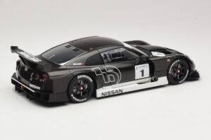 Nissan GT-R R35 Stealth Model Gran Turismo 5 AUTOart 1:18 81041 Metal - imagem 3 de 9
