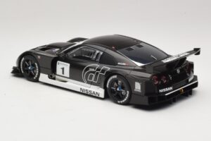 Nissan GT-R R35 Stealth Model Gran Turismo 5 AUTOart 1:18 81041 Metal - imagem 7 de 9