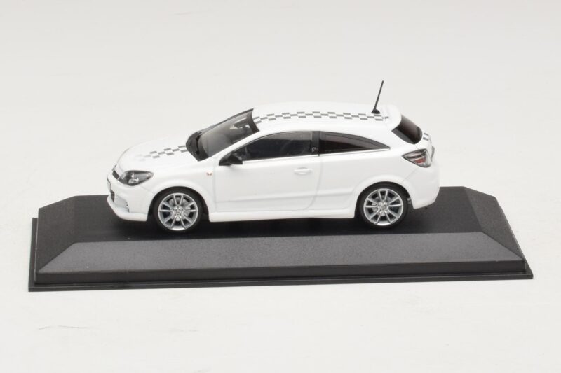 Opel Astra H OPC Nurburgring Edition Branco Minichamps 1:43 ASTRA005 Metal