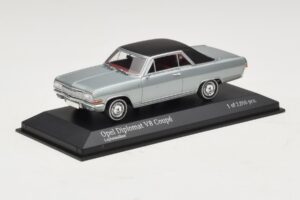 Opel Diplomat A V8 Coupe Prateado Minichamps 1:43 400048020 Metal - imagem 2 de 4