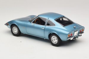 Opel GT Blue Metallic Minichamps 1:18 180049030 Metal - imagem 7 de 8