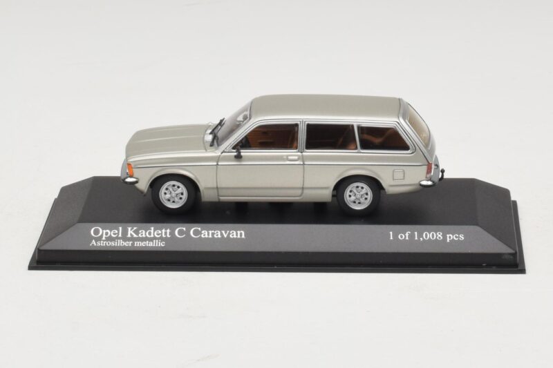 Opel Kadett C Caravan Silver Metallic Minichamps 1:43 Opel Kadett C Caravan Silver Metallic Minichamps 1:43 400048111 Metal