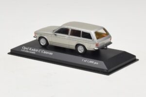 Opel Kadett C Caravan Silver Metallic Minichamps 1:43 400048111 Metal - imagem 3 de 4