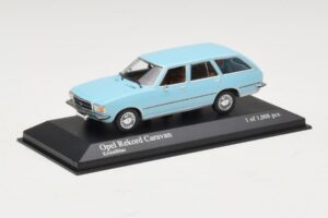 Opel Rekord D Caravan Azul Claro Minichamps 1:43 400044014 Metal - imagem 2 de 4