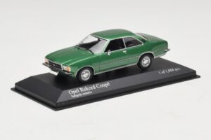 Opel Rekord D Coupé Verde Metalizado Minichamps 1:43 400044022 Metal - imagem 2 de 4