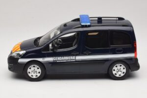 Peugeot Partner Gendarmerie Azul Escuro Norev 1:18 184890 Metal - imagem 3 de 6