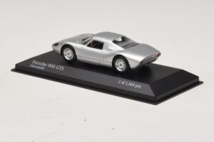 Porsche 904 GTS Prata Minichamps 1:43 400065721 Metal - imagem 3 de 4