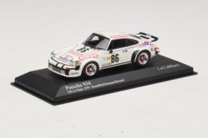 Porsche 911 934 #86 Bourdillat / Ennequin 24 Hours of Le Mans 1979 Minichamps 1:43 400796486 Metal - imagem 2 de 4