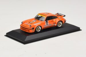 Porsche 911 934 Jagermeister #12 H. Kelleners DRM Nurburgring 1976 Minichamps 1:43 400766412 Metal - imagem 2 de 4