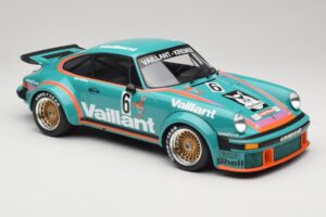 Porsche 911 934 Vaillant #6 T. Hezemans Winner DRM Norisring 1976 Minichamps 1:12 125766406 Metal - imagem 4 de 6