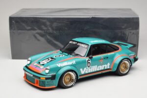 Porsche 911 934 Vaillant #6 T. Hezemans Winner DRM Norisring 1976 Minichamps 1:12 125766406 Metal - imagem 6 de 6