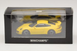Porsche 911 991 GT3 Amarelo Minichamps 1:43 410062021 Metal - imagem 4 de 4