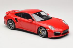 Porsche 911 991 Turbo S Vermelho Minichamps 1:18 110062320 Metal - imagem 6 de 8