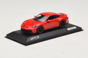 Porsche 911 992 GT3 Touring Vermelho Minichamps 1:43 WAP02012617-R1 Metal - imagem 2 de 4