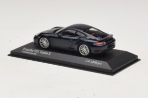 Porsche 911 996 Azul Metálico Minichamps 1:43 400061180 Metal - imagem 3 de 4