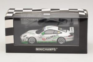 Porsche 911 996 GT3 Cup #21 Mamerow Porsche Carrera Cup Deutschland 2005 Minichamps 1:43 403056221 Metal - imagem 4 de 4