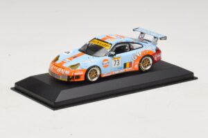 Porsche 911 996 GT3 RSR Gulf #73 Lefort / Lambert 1000km Spa 2005 Minichamps 1:43 400056473-P1 Metal - imagem 2 de 4