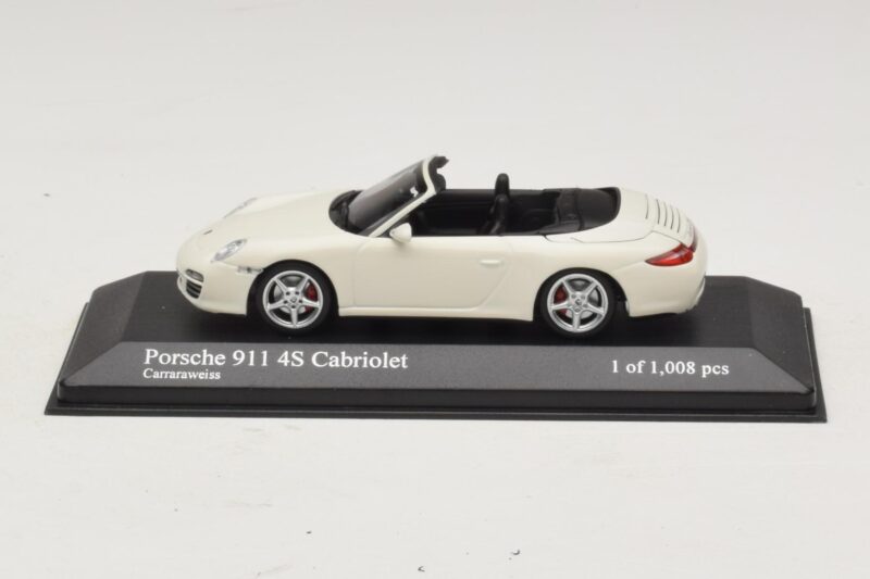 Porsche 911 997 Carrera 4S Cabriolet Branco Minichamps 1:43 Porsche 911 997 Carrera 4S Cabriolet Branco Minichamps 1:43 400066431 Metal