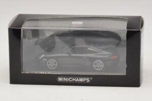 Porsche 911 997 Carrera Black Edition Minichamps 1:43 400066425 Metal - imagem 4 de 4