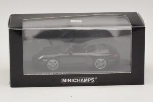 Porsche 911 997 Carrera Cabriolet Black Edition Minichamps 1:43 400066434 Metal - imagem 4 de 4