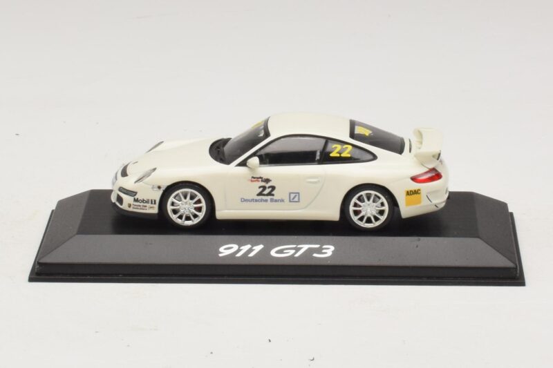 Porsche 911 997 GT3 #22 Branco Minichamps 1:43 Porsche 911 997 GT3 #22 Branco Minichamps 1:43 WAP020102016 Metal
