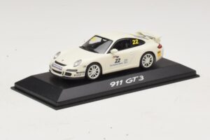 Porsche 911 997 GT3 #22 Branco Minichamps 1:43 WAP020102016 Metal - imagem 2 de 4